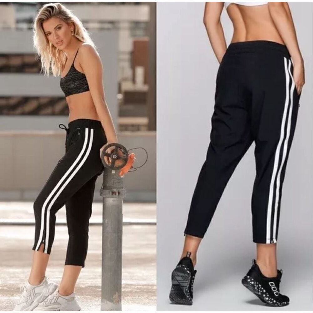 Lorna Jane Side Tracked Active Cropped Jogger